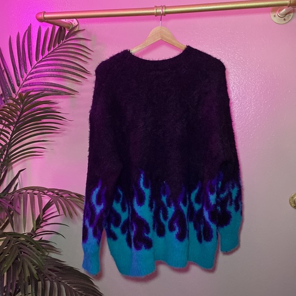 ADIKA - BLACK & BLUE FLAME SWEATER - Picture 2 of 13